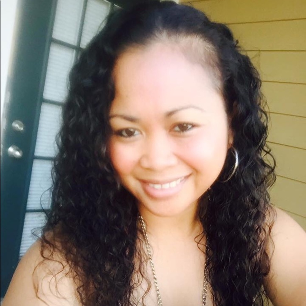 Meet your Posher, Analyn